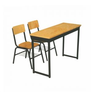 Mesa y silla / tubo- triplay